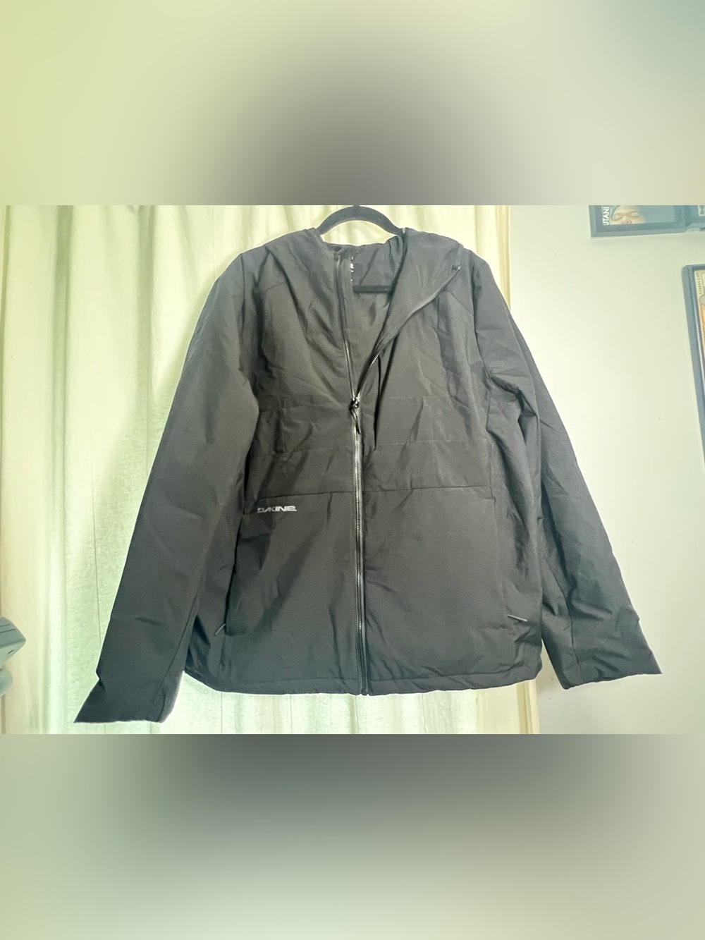 Dakine Black Lightweight Hooded Jacket with Full Zip - Picture 3 of 14